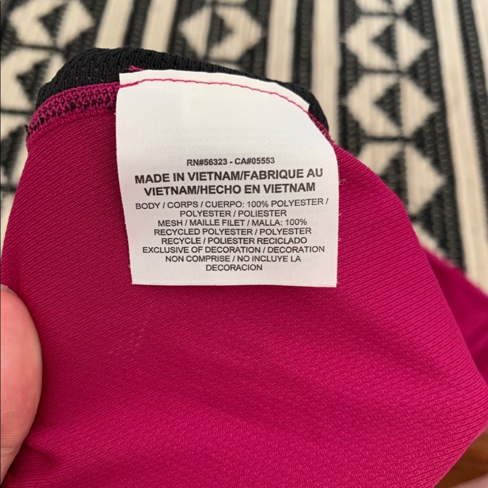 Nike Run Tops - Picture 5 of 5